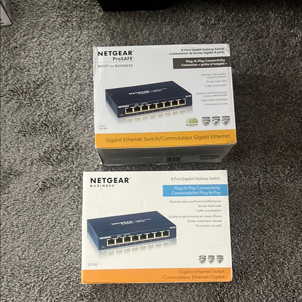 NETGEAR ProSAFE 8-Port Gigabit Ethernet Switch - Blue, Never been opened